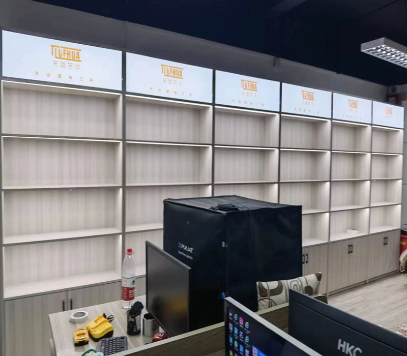 產(chǎn)品展廳展示柜